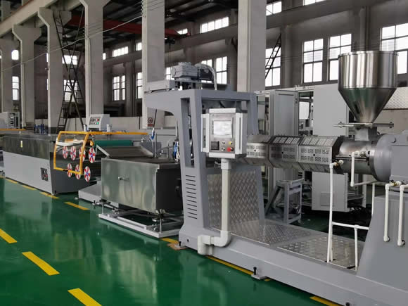 Monofilament extrusion machine